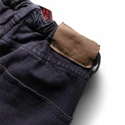 Cheapest ✔️ Dr. Collectors Bottoms P50 JAMES ✔️ 11 Dr. Collectors Bottoms P50 JAMES