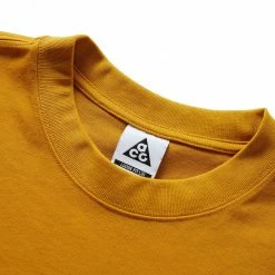 Nike T-Shirts & Long Sleeves ACG