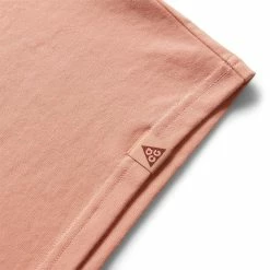 Nike ACG TEE T-Shirts & Long Sleeves