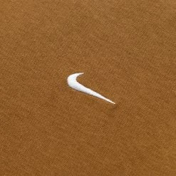 NIKE SOLO SWOOSH TEE