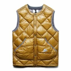 And Wander DIAMOND STITCH DOWN VEST