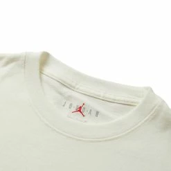 AIR JORDAN FLIGHT HERITAGE 85 T-SHIRT T-Shirts & Long Sleeves