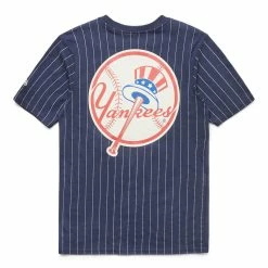 New Era CITY ARCH SS TEE YANKEES T-Shirts & Long Sleeves