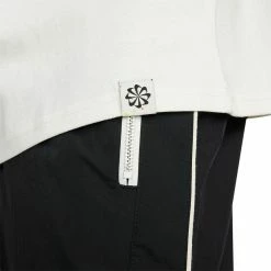 Outlet π Nike SPORTSWEAR TEE T-Shirts & Long Sleeves π 9 Nike SPORTSWEAR TEE T-Shirts & Long Sleeves