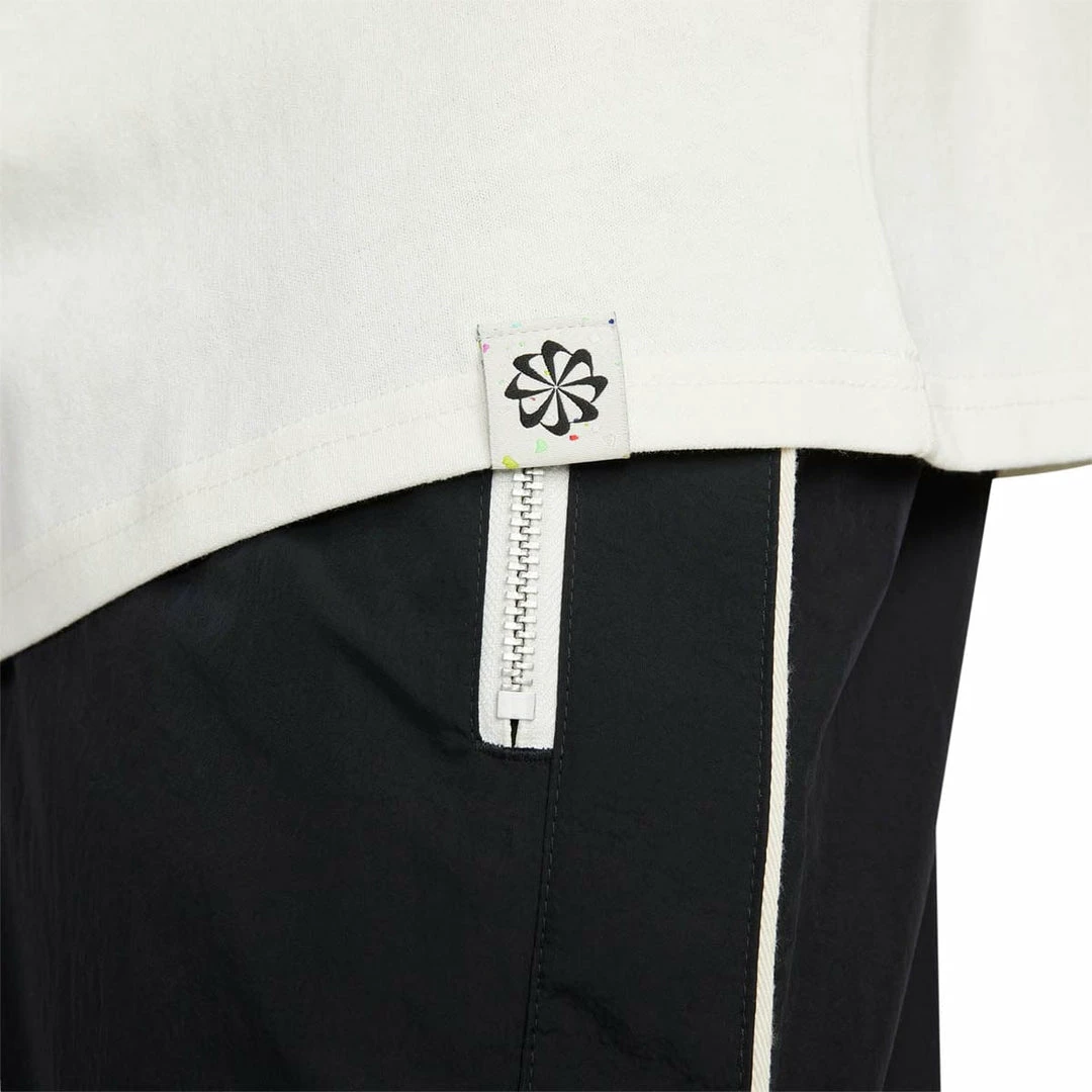 Outlet π Nike SPORTSWEAR TEE T-Shirts & Long Sleeves π 5 Nike SPORTSWEAR TEE T-Shirts & Long Sleeves