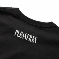 Hot Sale 🤩 Pleasures ALIEN T-SHIRT 💯 5 Pleasures ALIEN T-SHIRT