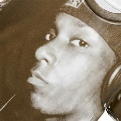 Pleasures STUDIO T-SHIRT