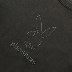 Pleasures X PLAYBOY ENTERTAINMENT PIGMENT DYE T-SHIRT T-Shirts & Long Sleeves