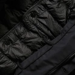 Stone Island HOODED JACKET 7715437F1 Outerwear